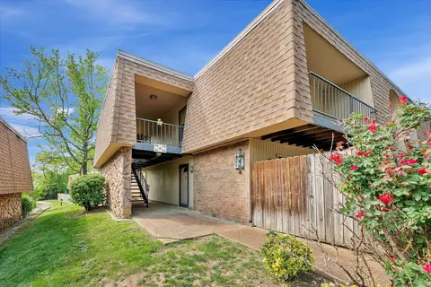 420 Walton Ln #K59, Madison, TN 37115