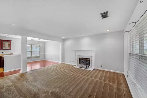 Living - 1908 Grants Pass, Madison, TN 37115 photo 2 of 3