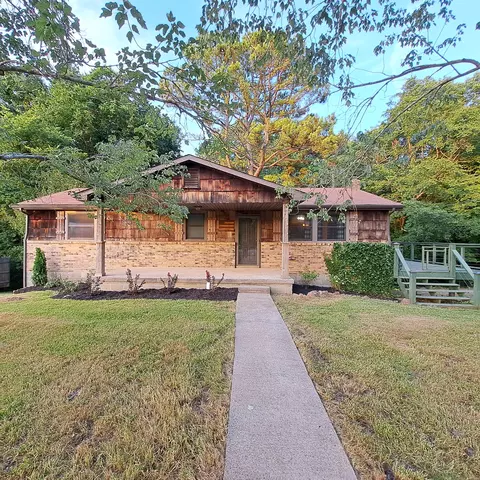 1637 Maple Valley Rd, Charlotte, TN 37036