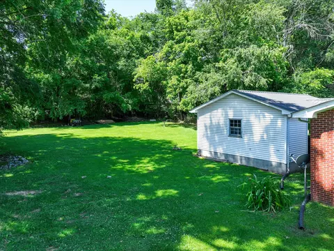 104 E Ward St, Centerville, TN 37033 photo 30