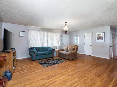 104 E Ward St, Centerville, TN 37033 photo 14