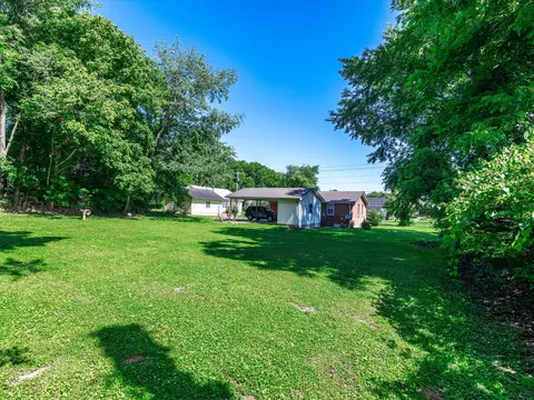 104 E Ward St, Centerville, TN 37033 photo 26
