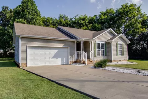 2106 Golfield Ct, Murfreesboro, TN 37127