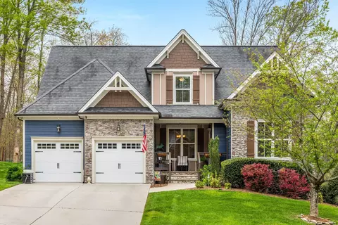 7136 Neville Dr, Ooltewah, TN 37363