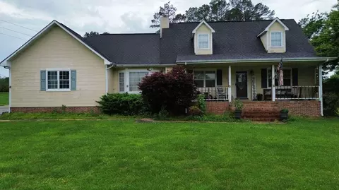 131 Taylor Estates Rd, Jasper, TN 37347
