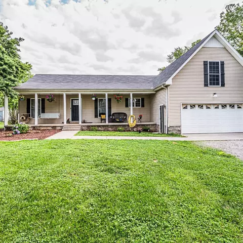 8476 Guthrie Rd, Cross Plains, TN 37049