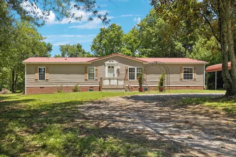 240 River Front Estates Ln, Hartsville, TN 37074