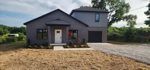 1650 Old Alexandria Rd E, Watertown, TN 37184