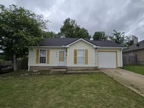 225 Lake Forest Dr, La Vergne, TN 37086