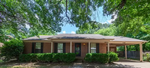 448 W University Pkwy, Jackson, TN 38305