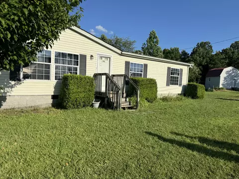 189 Pioneer Rd, Hohenwald, TN 38462