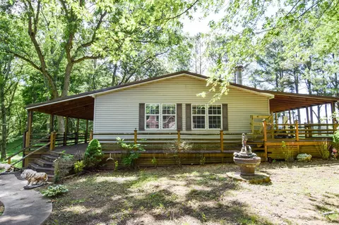 233 Denning Ford Rd, Portland, TN 37148