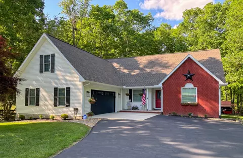 29 Mockingbird Dr, Crossville, TN 38555