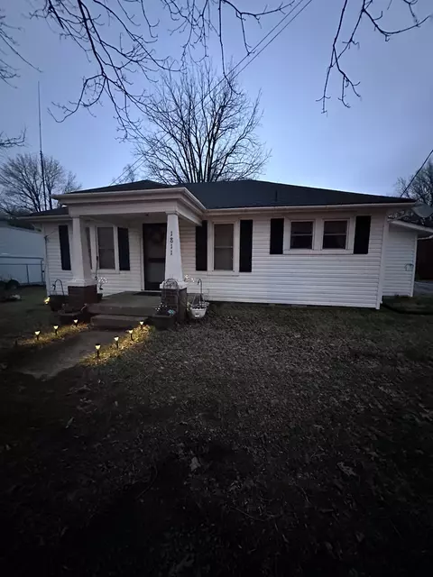 1811 Highway 41 S, Greenbrier, TN 37073