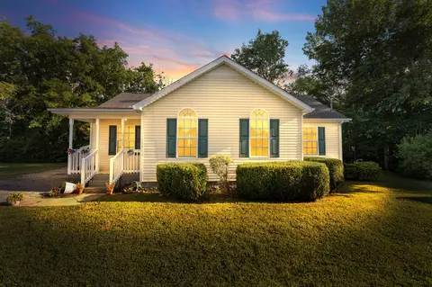 111 Daytona Ln, Shelbyville, TN 37160