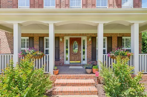 5721 Templegate Dr, Nashville, TN 37221