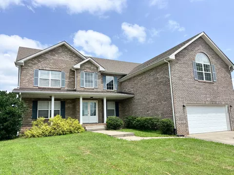 1181 Castlewood Dr, Clarksville, TN 37042
