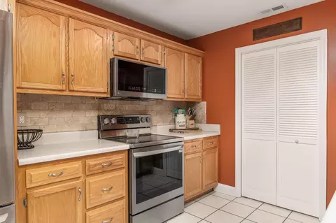 565 Van Dell Dr, Rock Spring, GA 30739 photo 9