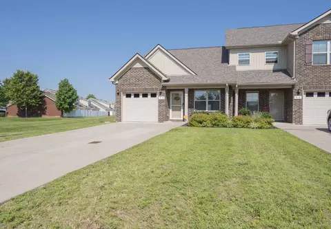 918 Harold Lee Dr, Smyrna, TN 37167