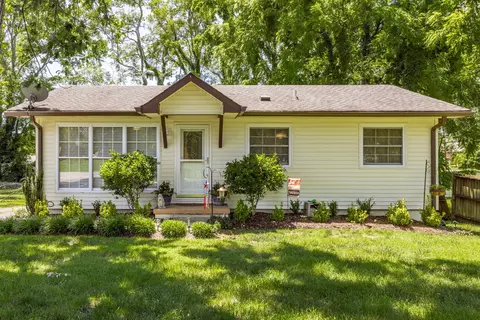 402 Joann St, Gallatin, TN 37066