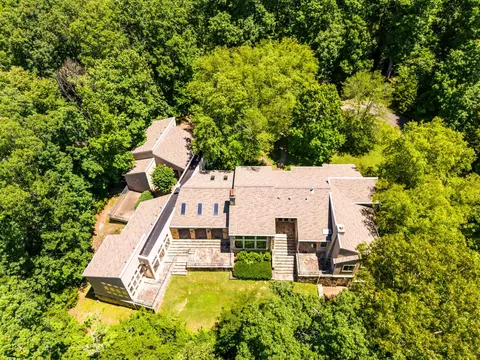 7600 Chipmunk Ln, Nashville, TN 37221
