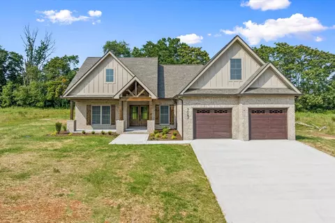 7043 Honeysuckle Trl, Baxter, TN 38544
