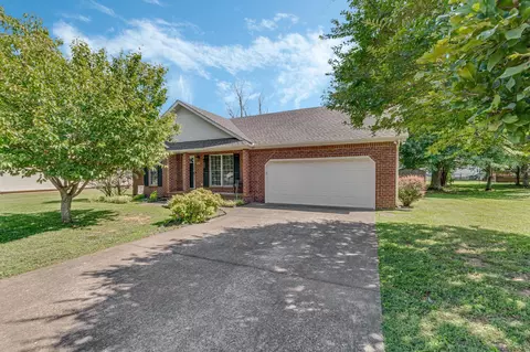 Exterior - 2115 Moonlite Ct, Murfreesboro, TN 37128 photo 2 of 7