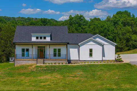 792 Tassey Rd, Readyville, TN 37149