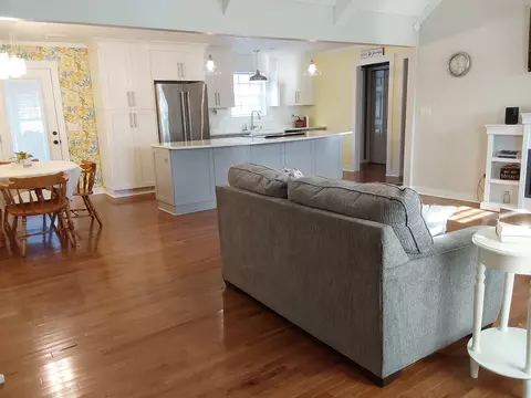 Kitchen - 7145 Lone Eagle Dr, Murfreesboro, TN 37128 photo 2 of 6