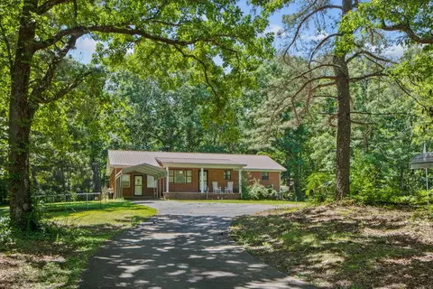 365 Hatley Rd, Holladay, TN 38341