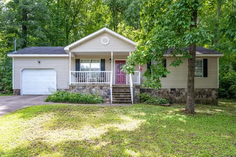 317 Potts Rd, Ringgold, GA 30736