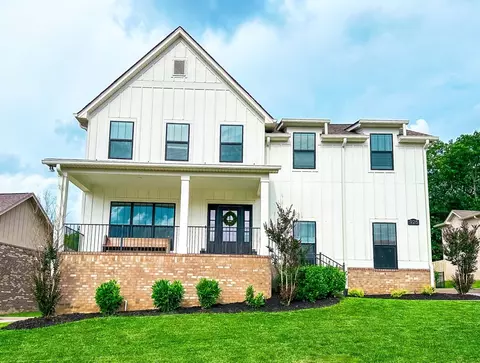 925 Redstone Ln, Nolensville, TN 37135