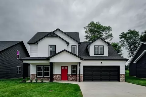 1417 Dan Brown Dr, Clarksville, TN 37042