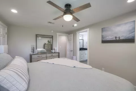 Bedroom - 223 Rucker Rd, Murfreesboro, TN 37127 photo 2 of 3