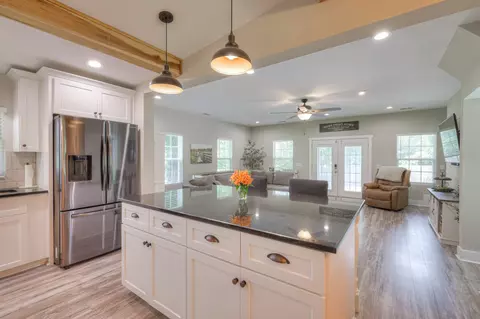 Kitchen - 223 Rucker Rd, Murfreesboro, TN 37127 photo 3 of 6