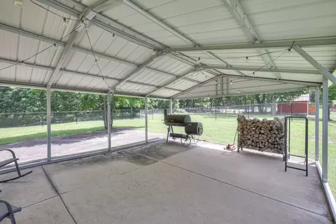 Exterior - 223 Rucker Rd, Murfreesboro, TN 37127 photo 7 of 21