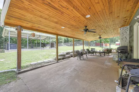 Exterior - 223 Rucker Rd, Murfreesboro, TN 37127 photo 4 of 21