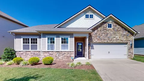Exterior - 6306 Birchtree Dr, Murfreesboro, TN 37128 photo 2 of 10