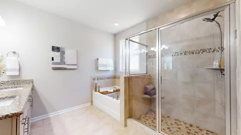 Bath - 6306 Birchtree Dr, Murfreesboro, TN 37128 photo 1 of 3