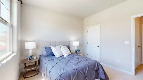 Bedroom - 6306 Birchtree Dr, Murfreesboro, TN 37128 photo 7 of 9
