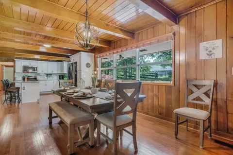 105 Lakewood Dr, Dickson, TN 37055