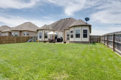 Exterior - 7003 Nickalus Way, Spring Hill, TN 37174 photo 5 of 8