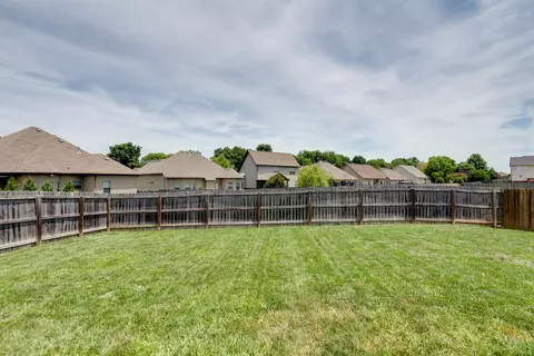 Exterior - 7003 Nickalus Way, Spring Hill, TN 37174 photo 4 of 8