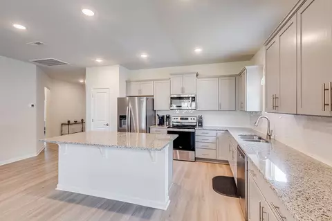 2917 Eckersley Dr, Murfreesboro, TN 37128