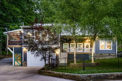 2420 Casey Cove Rd, Smithville, TN 37166