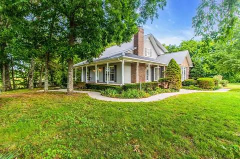 1321 Georgia Crossing Rd, Winchester, TN 37398