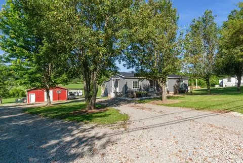 3310 Lewisburg Hwy, Petersburg, TN 37144