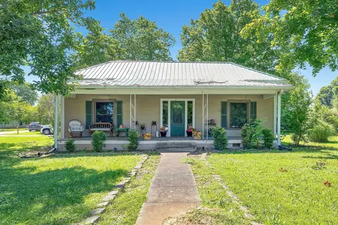 501 N Horton Pkwy, Chapel Hill, TN 37034