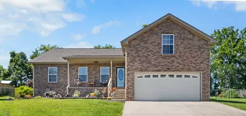 1884 Sherman Ct, Clarksville, TN 37042