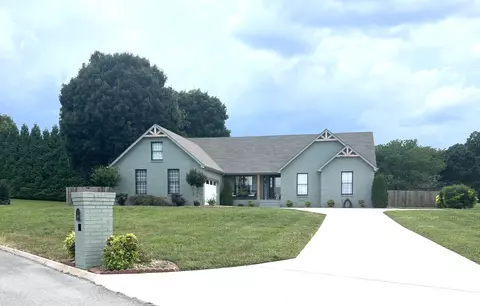 42 Starboard Ct, Estill Springs, TN 37330
